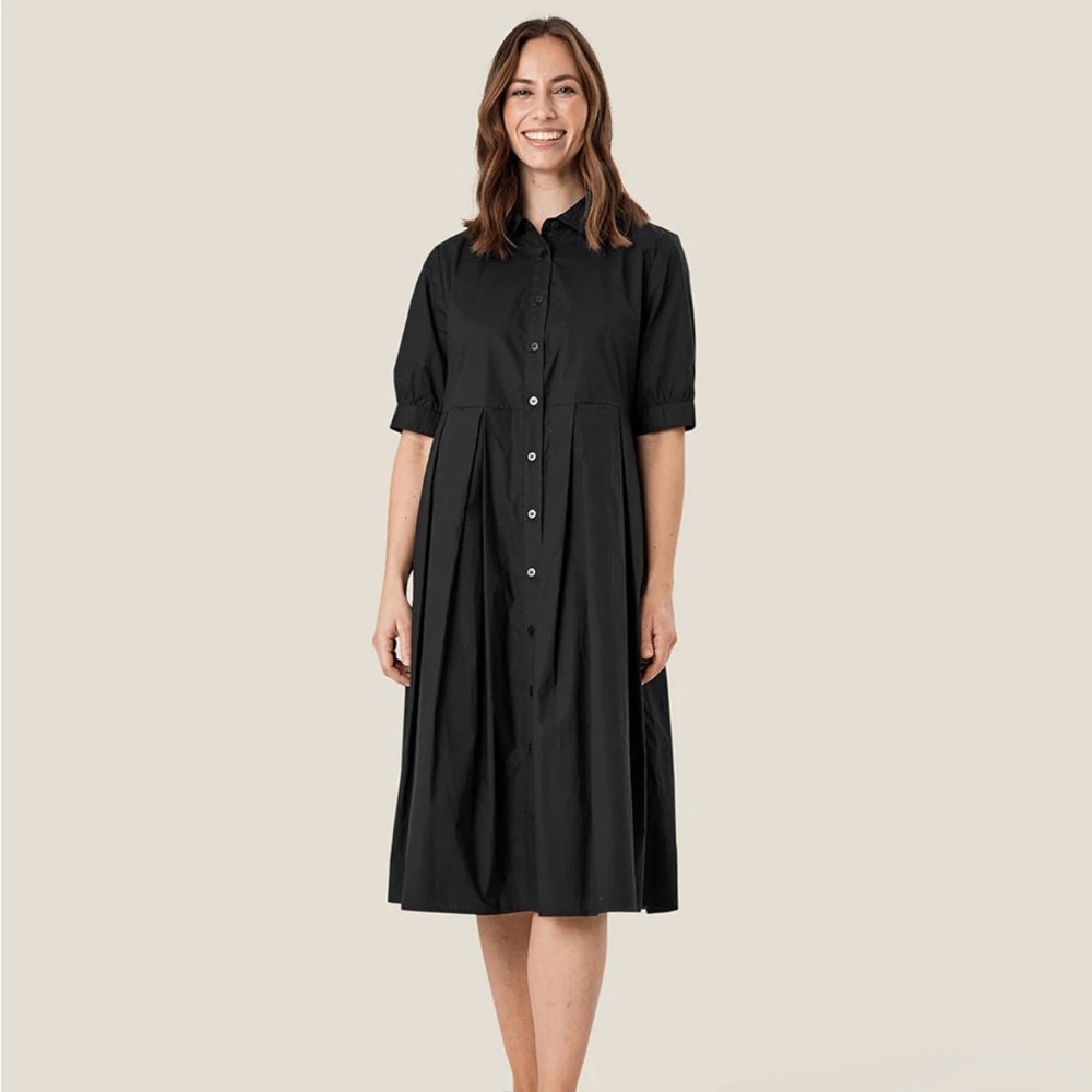 Chic Black Midi Dress with Button Detail